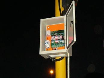 CONTROLADORA SEMAFÓRICA 4 FASES + PEDESTRE 01